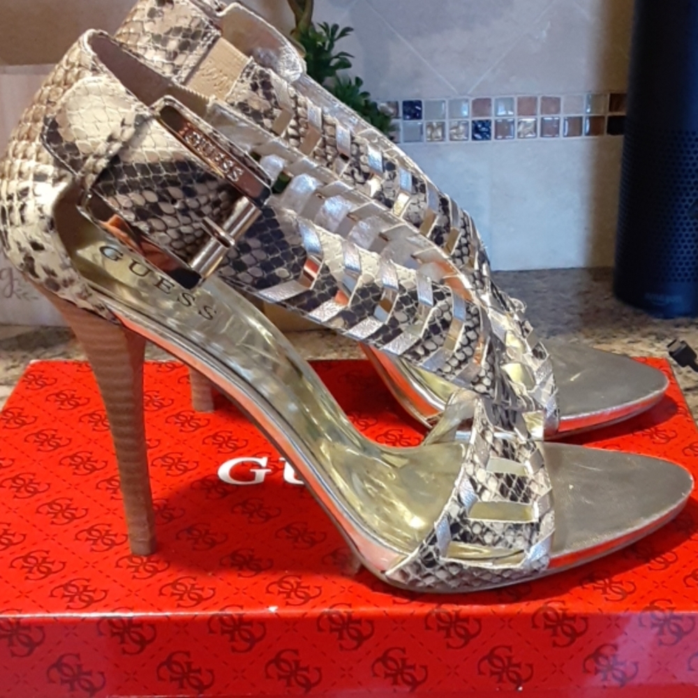 Guess Gwrianne2 Silver Python Heels - image 2